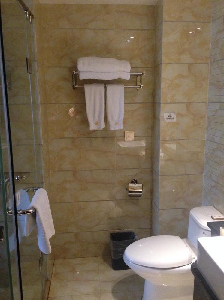 Guilin Golden Crown International Hotel Exterior foto