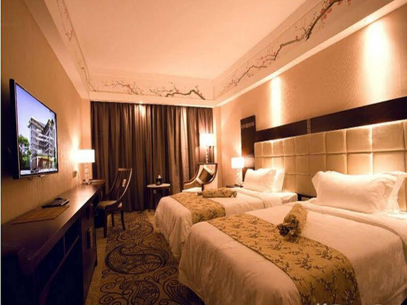 Guilin Golden Crown International Hotel Exterior foto